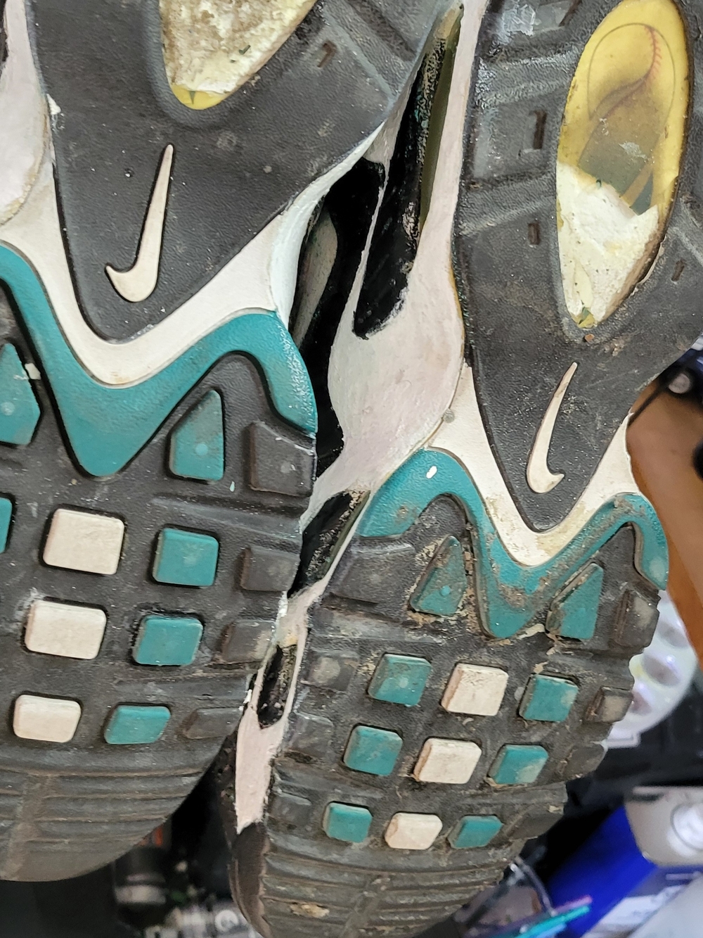 Nike Griffey Air Max - Picture 7 of 8